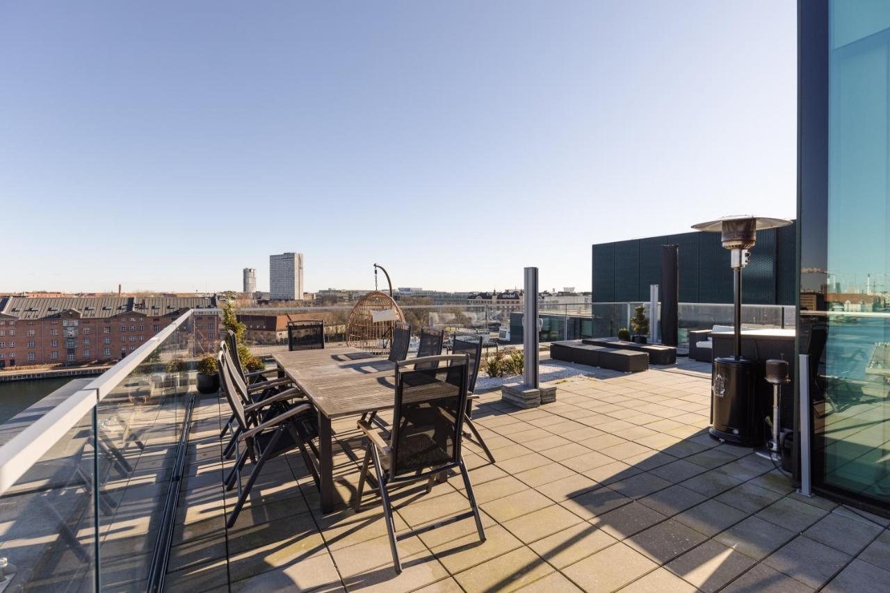 Luxury Harbourfront Penthouse With Private Rooftop コペンハーゲン エクステリア 写真